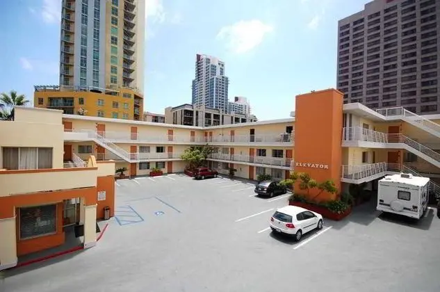 Baymont by Wyndham San Diego Downtown