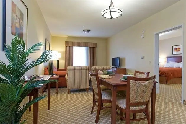 Baymont by Wyndham San Marcos