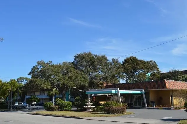 Baymont by Wyndham Sarasota