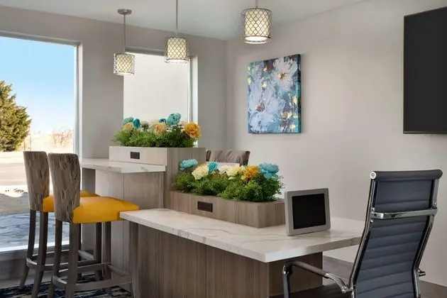 Baymont by Wyndham Shawnee