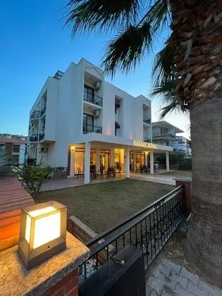 Bayram Hotel - Lobi