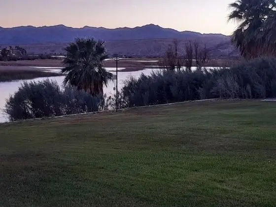 Bayshore Inn