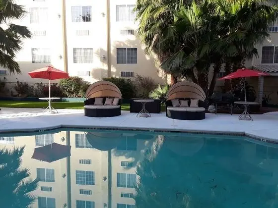 Bayshore Inn - Havuz