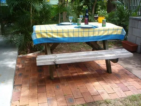 Bayshores Holiday Apartments