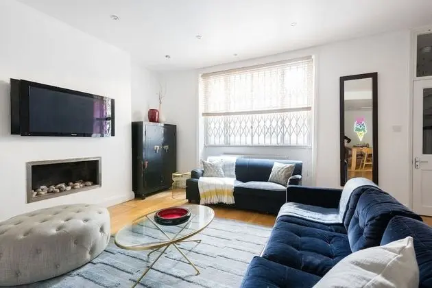 The Bayswater Gardens - Bright & Central 3BDR Home in Bayswater - İç Mekan