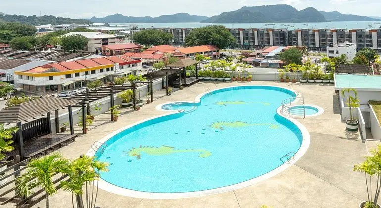 Bayview Hotel Langkawi - Havuz