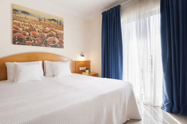 Bayview Hotel by ST Hotels