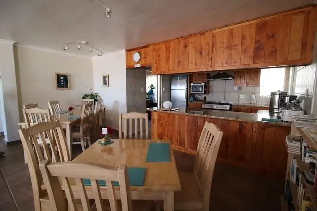 Baywatch Villa Guest House and Self Catering Accommodation - Yerinde Yemek