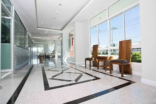 BBG Seaside Luxurious Service Apartment - Lobi