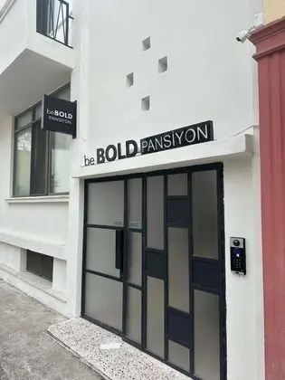 Be Bold Hostel