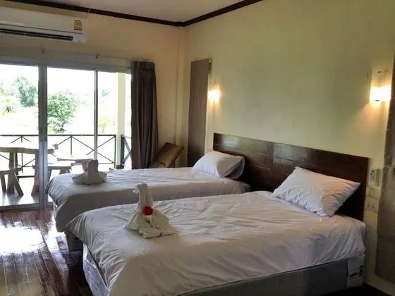 Be Fine Sabuy Hotel & Resort - Oda