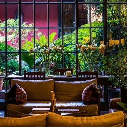 Be Jardin Escondido by Coppola - Lobi