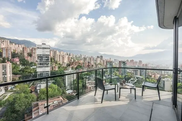 Be Mate Medellín - Dış Mekan