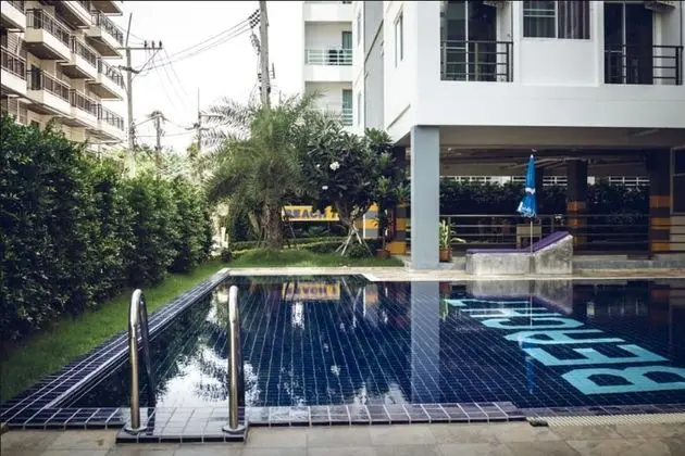 Beach 7 Condo by GrandisVillas - Havuz