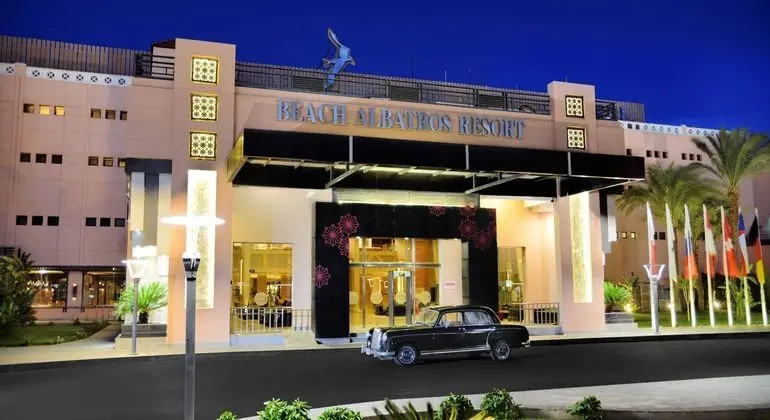 Beach Albatros Resort
