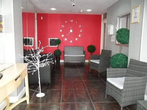 The Beach Hotel and Apartments - Öne Çıkan Resim