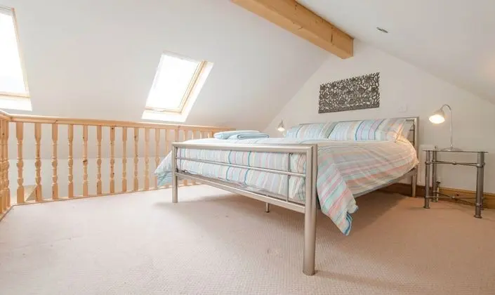 Beach Breeze Croyde 2 Bed, Sleeps 4-5, Sea Beach Views - Oda