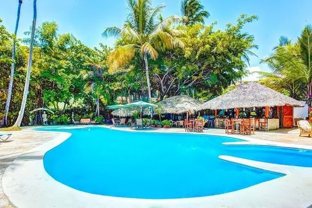 Beach Bungalows Los Corales Club & SPA - Havuz
