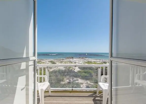 The Beach Villa - Dış Mekan