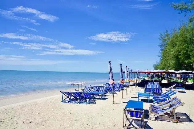 The Beach Cha Am Guest House - Plaj
