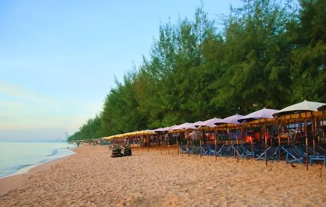 The Beach Cha Am Residence - Plaj