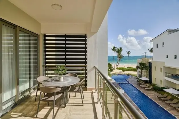 Beach Condo w Sea View B-301 Costa Atlantica