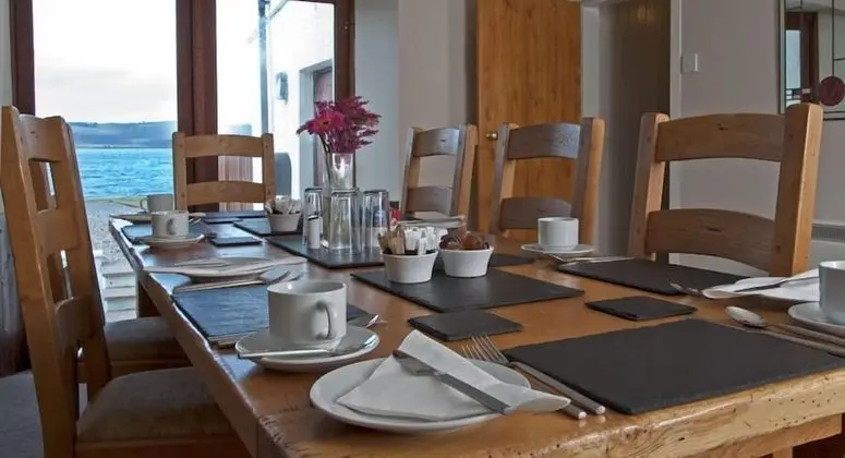 Beach Cottage B&B - Yerinde Yemek