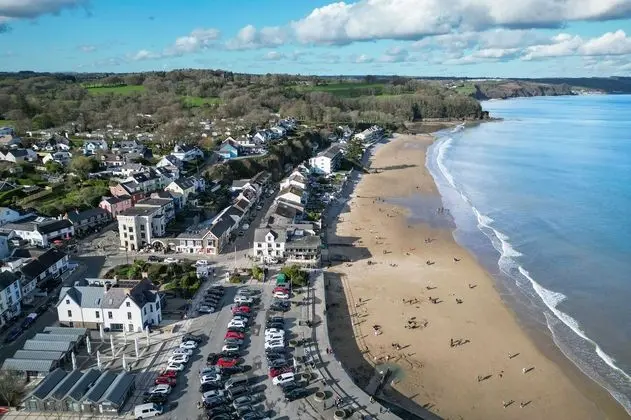 Beach Court - 1 Bedroom Apartment - Saundersfoot - Dış Mekan