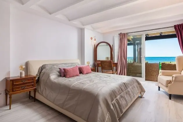Beach Villa Dorada - Oda