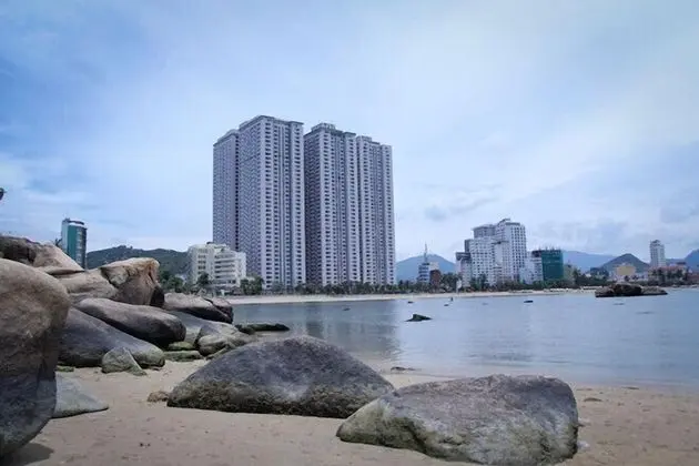 Beach Front Apartments Nha Trang