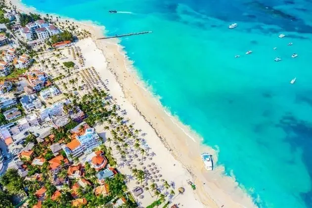 Beach Front Flor de Mar Los Corales Playa Bavaro