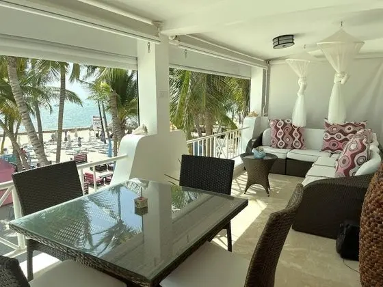 Beach Front Flor de Mar Los Corales Playa Bavaro - Oda