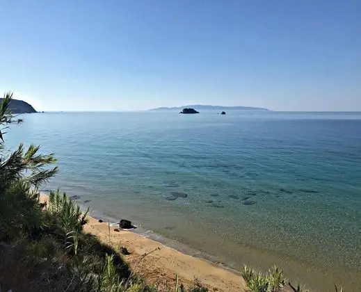 Beach Front Villa with Private 50m Path to Secluded Beach - Plaj