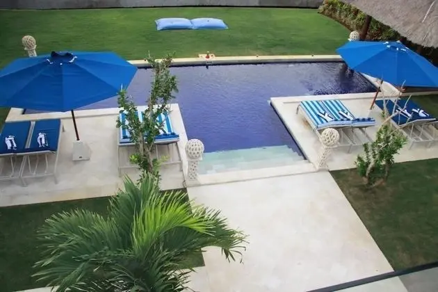 The Beach Front Villas - North Bali - Havuz