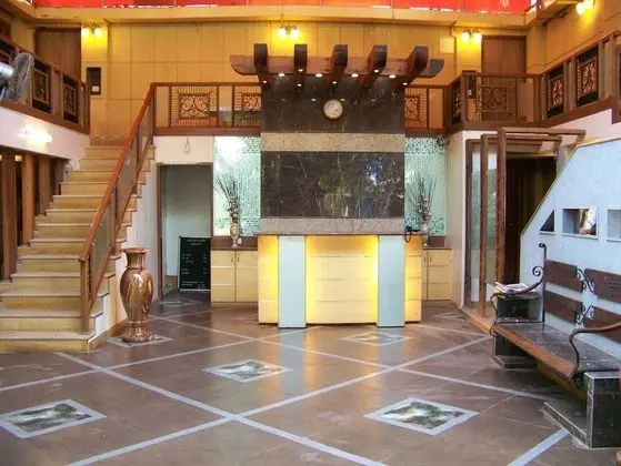 Hotel Beach Garden - Lobi