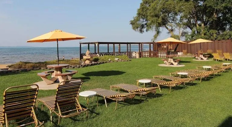 The Beach Haus - Traverse City