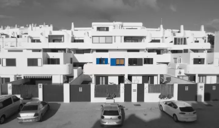 Beach House with Balcony and beach view