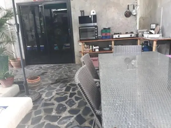 The Beach House Bungalows - Yerinde Yemek