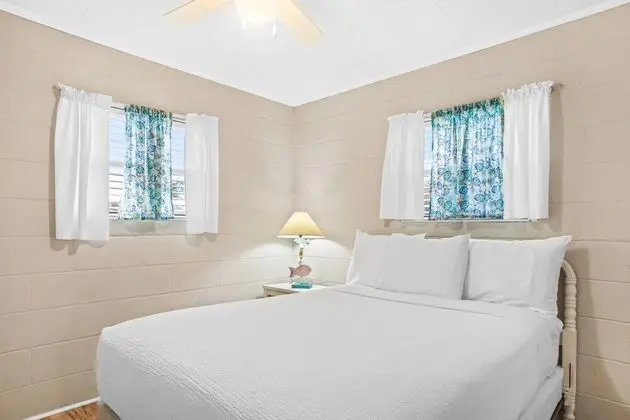 Beach House - The Dancing Dolphin By Panhandle Getaways - Oda