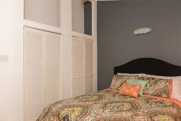 The Beach House II Bedroom with - İç Mekan
