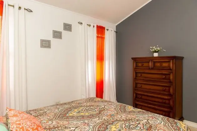 The Beach House II Bedroom with - Oda