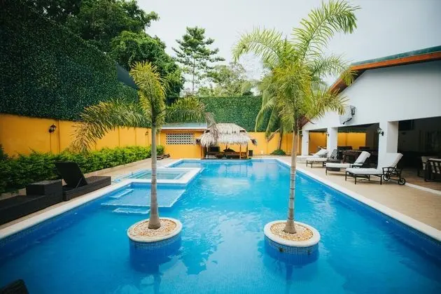 BEACH HOUSE LUXURY - Havuz