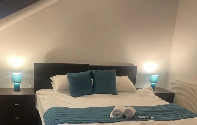 Beach House - Penthouse 3 Bed Apartment - Genel