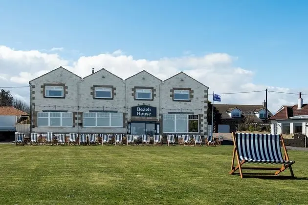 Beach House Hotel - Öne Çıkan Resim