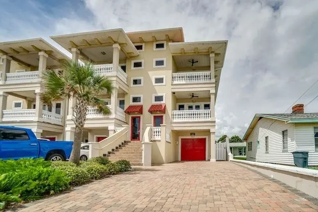 Beach House - Stairway to Heaven By Panhandle Getaways