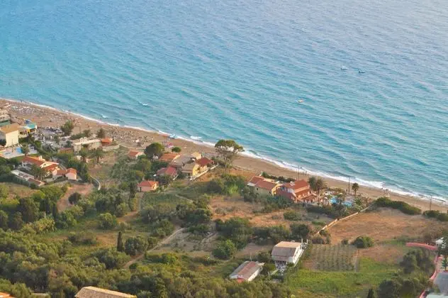 Beach House Yannis 3 in Agios Gordios Beach on Corfu - Plaj