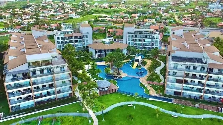 BEACH LIVING, FRENTE MAR, 400M DO B PARK, com TOBOAGUA E RESTAURANTE