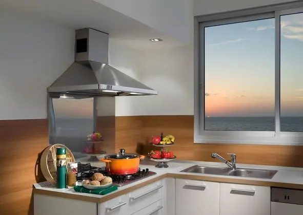 Beach Luxury Apartments and suites - Mutfak