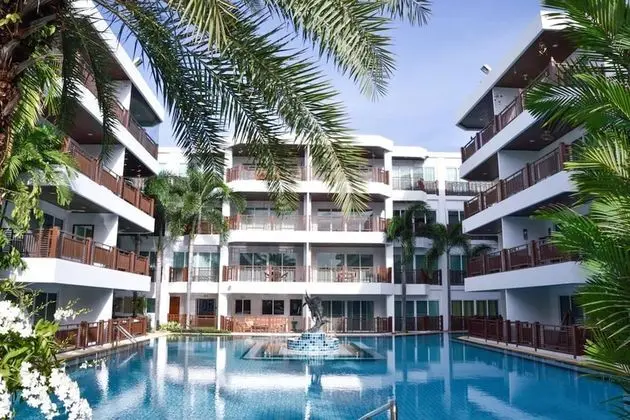 The Beach Palace 2BR Luxury Beachfront