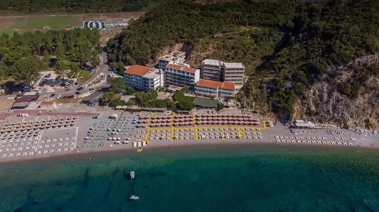 Beach Hotel Poseidon